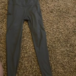 grey leggings